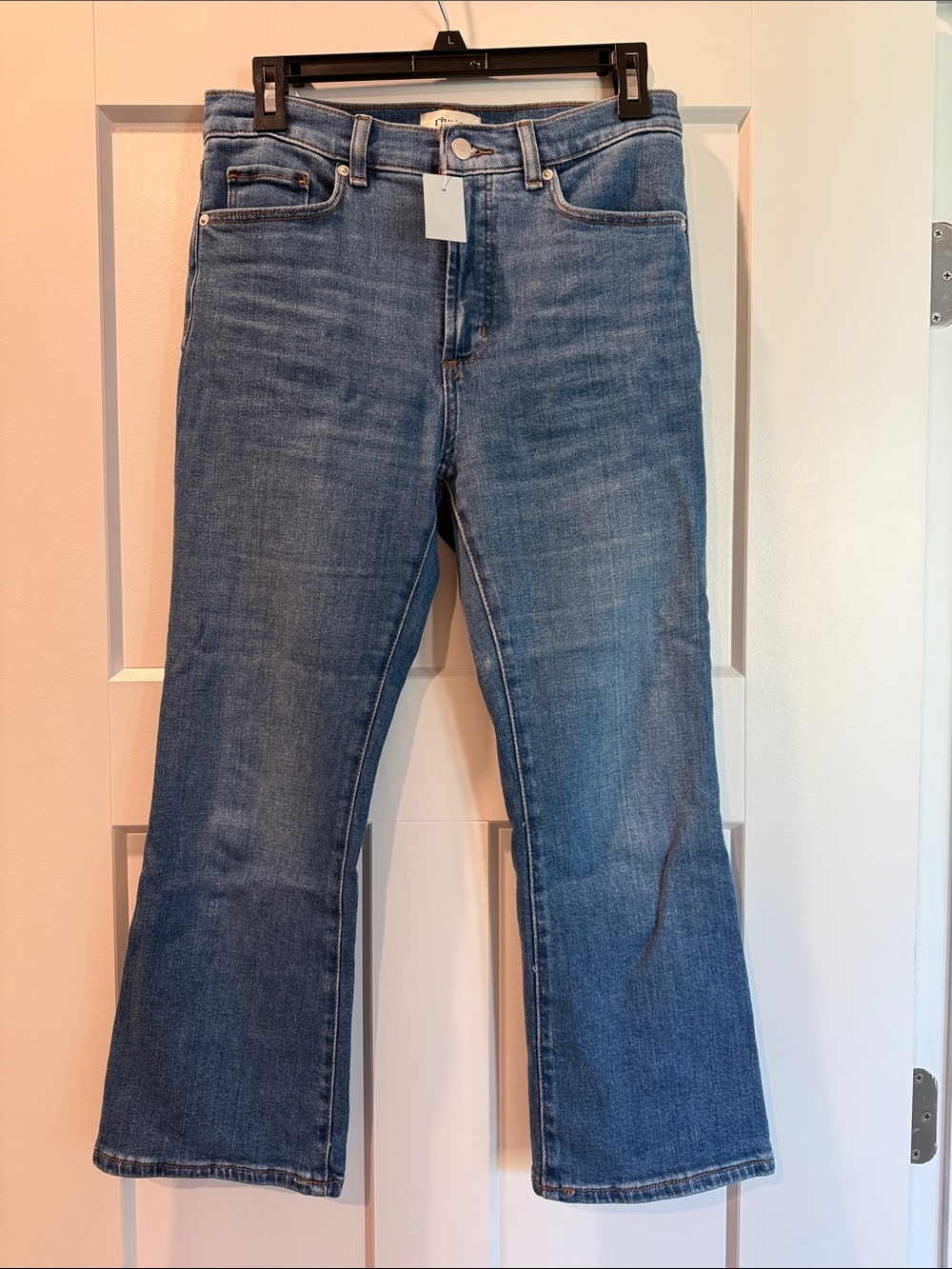 LOFT Rivete Blue Denim kick Crop Jeans